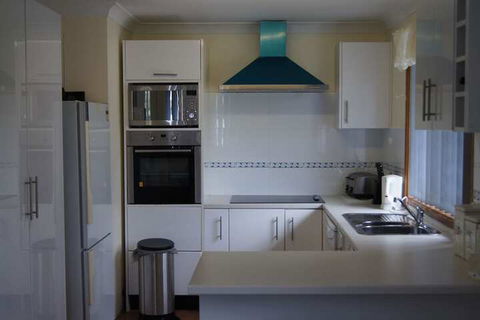Rennies Beach House - Surfers Paradise Gold Coast 6