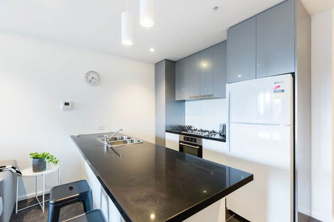 SONYA, 2BDR Southbank Apartment - Surfers Paradise Gold Coast 5
