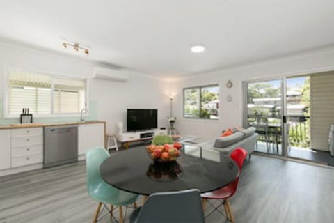 Tallywood 2 Bedroom - Surfers Paradise Gold Coast 2