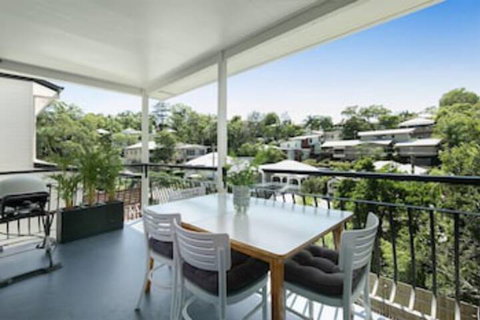 Tallywood 2 Bedroom - Surfers Paradise Gold Coast 0