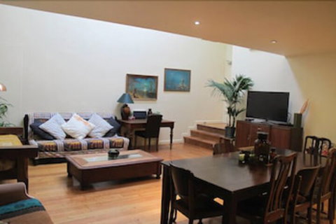 MONIKA, 1BDR Collingwood Apartment - Surfers Paradise Gold Coast 1