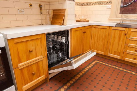 MADELINE, 1BDR Fitzroy Apartment - Surfers Paradise Gold Coast 5