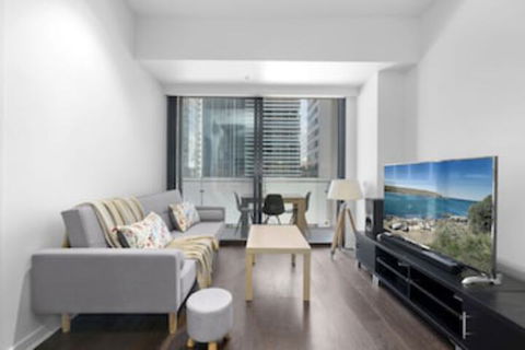 EDWARD, 3BDR Melbourne Apartment - Surfers Paradise Gold Coast 0