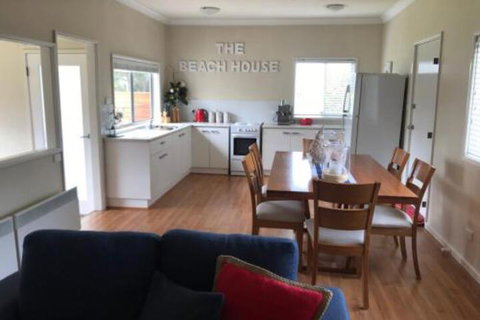 The Beach House In Berrara - Surfers Paradise Gold Coast 2