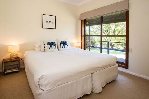 Stay In Mudgee - Surfers Paradise Gold Coast 5