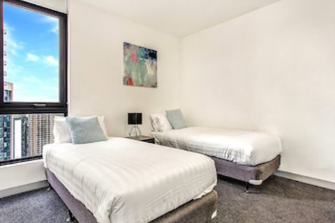 MJ Shortstay Bank Apartments - Surfers Paradise Gold Coast 1