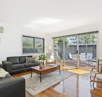 Bask at The Glade - Rejuvenate Stays - Surfers Paradise Gold Coast