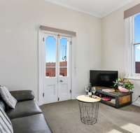 Trinity Hill Apartments - Surfers Paradise Gold Coast