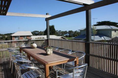 Swan Sea - Surfers Paradise Gold Coast 4