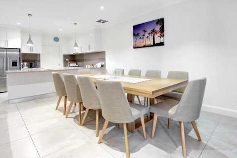 Rye Luxury Retreat - Surfers Paradise Gold Coast 5