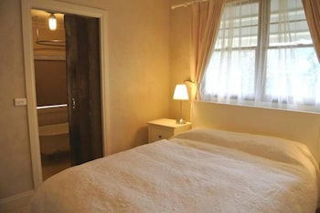 La Maisonette - Gorgeous 2 Bedroom - Surfers Paradise Gold Coast 1