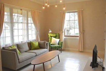 La Maisonette - Gorgeous 2 Bedroom - Surfers Paradise Gold Coast 4