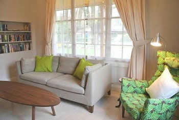 La Maisonette - Gorgeous 2 Bedroom - Surfers Paradise Gold Coast 2