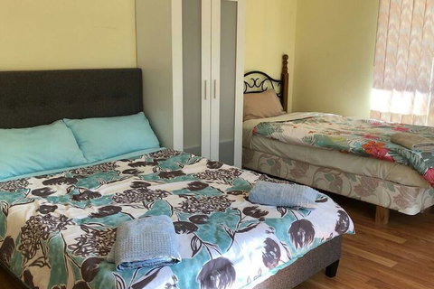Springwood Meditation Vacation Center - Surfers Paradise Gold Coast 4