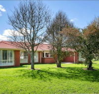 Impressive Hobby Farm Close in Bungaree - Surfers Paradise Gold Coast