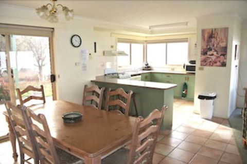 Buckland Valley Views - Surfers Paradise Gold Coast 3