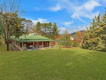Alpine Mist - Spacious 5 Bedroom Home - Surfers Paradise Gold Coast 0