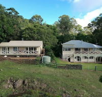 Maleny Coastal Views Retreat - Surfers Paradise Gold Coast