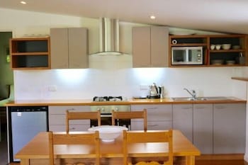 Bright Woodlands Retreat - Surfers Paradise Gold Coast 5