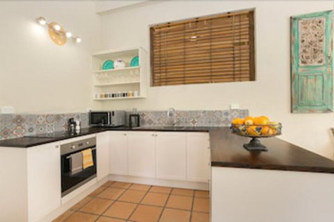 Tallywood Hacienda - Surfers Paradise Gold Coast 6