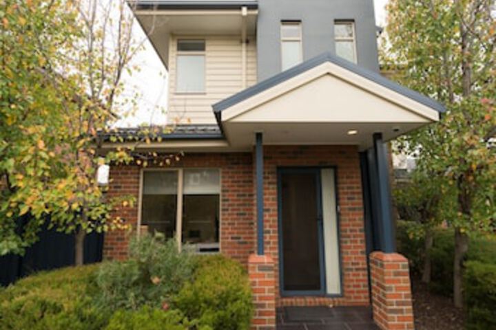 Mentone VIC Surfers Paradise Gold Coast