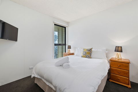 Mt Buller Apartment Rentals - Surfers Paradise Gold Coast 0