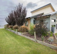 Casa Del Lago - Surfers Paradise Gold Coast