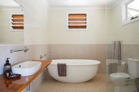 Margaret River Retreat - Surfers Paradise Gold Coast 7