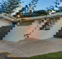 Horseshoe Bay Holiday Park - Surfers Paradise Gold Coast