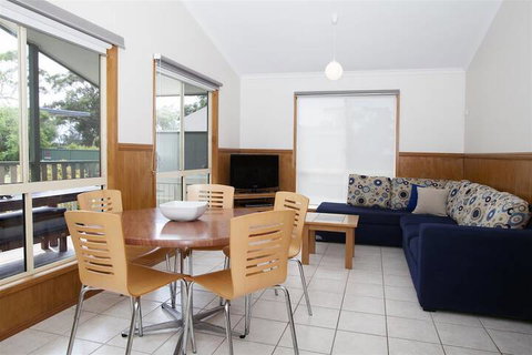 Holiday Haven Swan Lake - Surfers Paradise Gold Coast 2