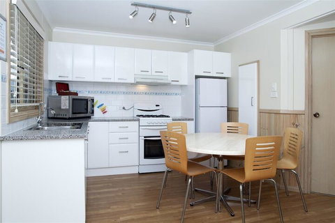 Holiday Haven Swan Lake - Surfers Paradise Gold Coast 7