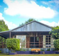 Peppercorn Cabin - Surfers Paradise Gold Coast