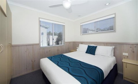 Holiday Haven Huskisson Beach - Surfers Paradise Gold Coast 1