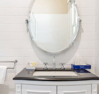 Grandview Accommodation - The Flaxley Apartments - Surfers Paradise Gold Coast