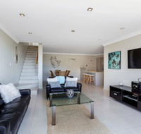Aura 13 Shoal Bay