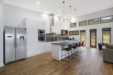 White Star - Surfers Paradise Gold Coast 2