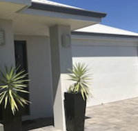 Be Wowed By Bayou - Surfers Paradise Gold Coast