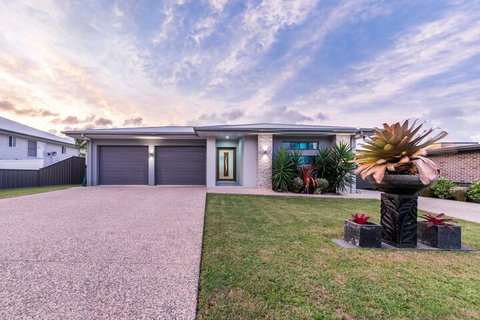 Whitsunday Sands - Cannon Valley - Surfers Paradise Gold Coast 3