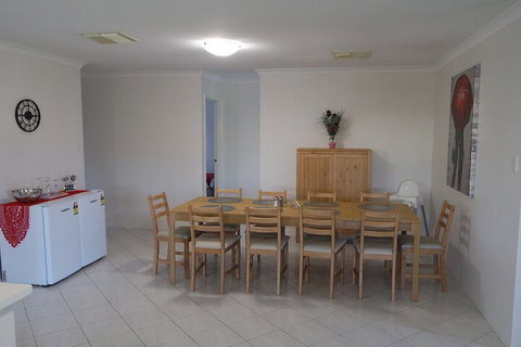 Kara Court - Surfers Paradise Gold Coast 2