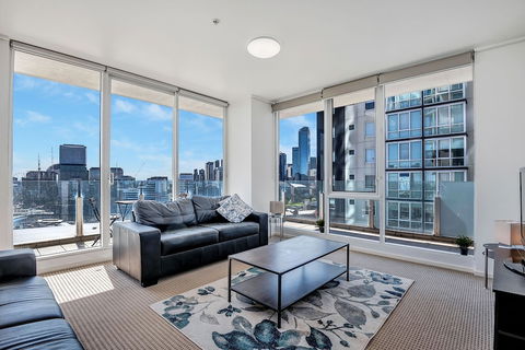 MJ Shortstay Centurion Apartments - Surfers Paradise Gold Coast 1