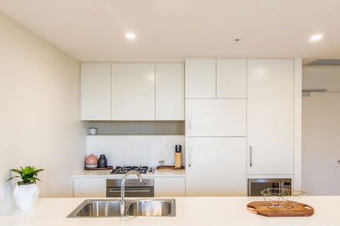 New Resort Style Urban Village In Macquarie Park - Surfers Paradise Gold Coast 3