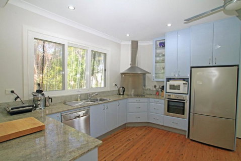 Popes Beach House Getaway - Surfers Paradise Gold Coast 6