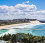 Beach Break - Surfers Paradise Gold Coast