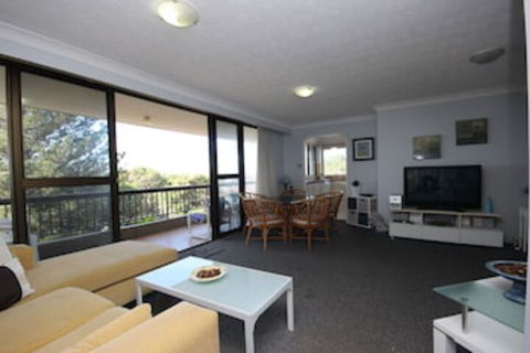 Pinnacle Unit 403 - Surfers Paradise Gold Coast 0