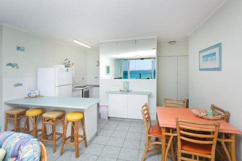Ebbtide Unit 07 2 6 North Street - Surfers Paradise Gold Coast 4