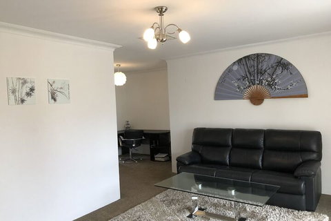 Riverton Lodge - Walk To Shopping Centre - Surfers Paradise Gold Coast 2