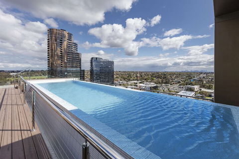 Avani Melbourne Box Hill Residences - Surfers Paradise Gold Coast 6