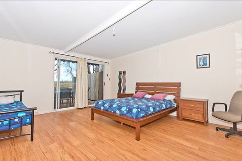 The Jetty At Cowan Cowan - Surfers Paradise Gold Coast 5