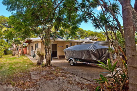 The Jetty At Cowan Cowan - Surfers Paradise Gold Coast 2