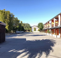 Central Jetty Motel
